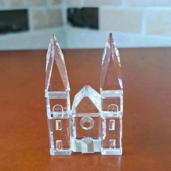 SWAROVSKI CRYSTAL CATHEDRAL - Picture 4 of 5